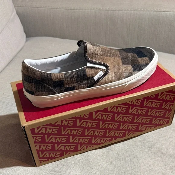 Vans Men's Checkered Slip-On Sneakers - Brown and Black - Picture 2 of 6